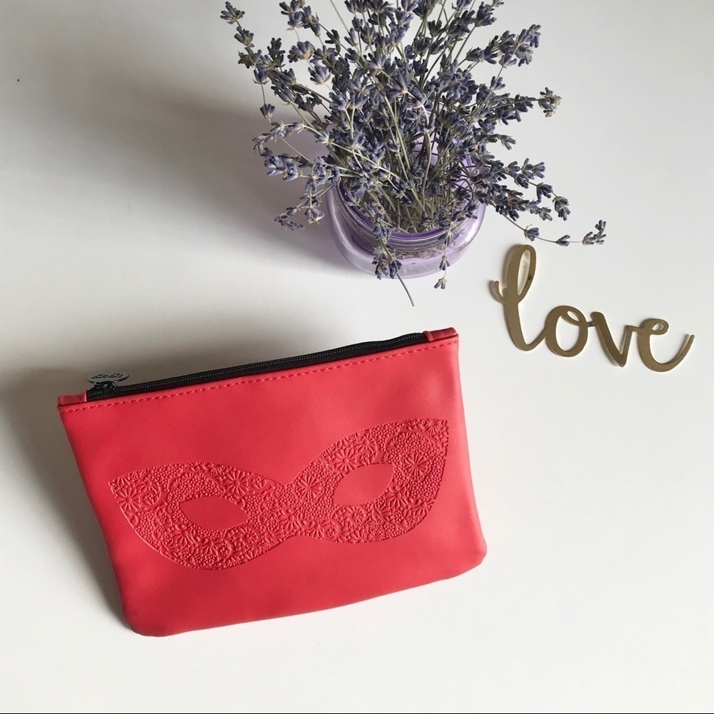 💸Ipsy Pink Masquerade Makeup Bag